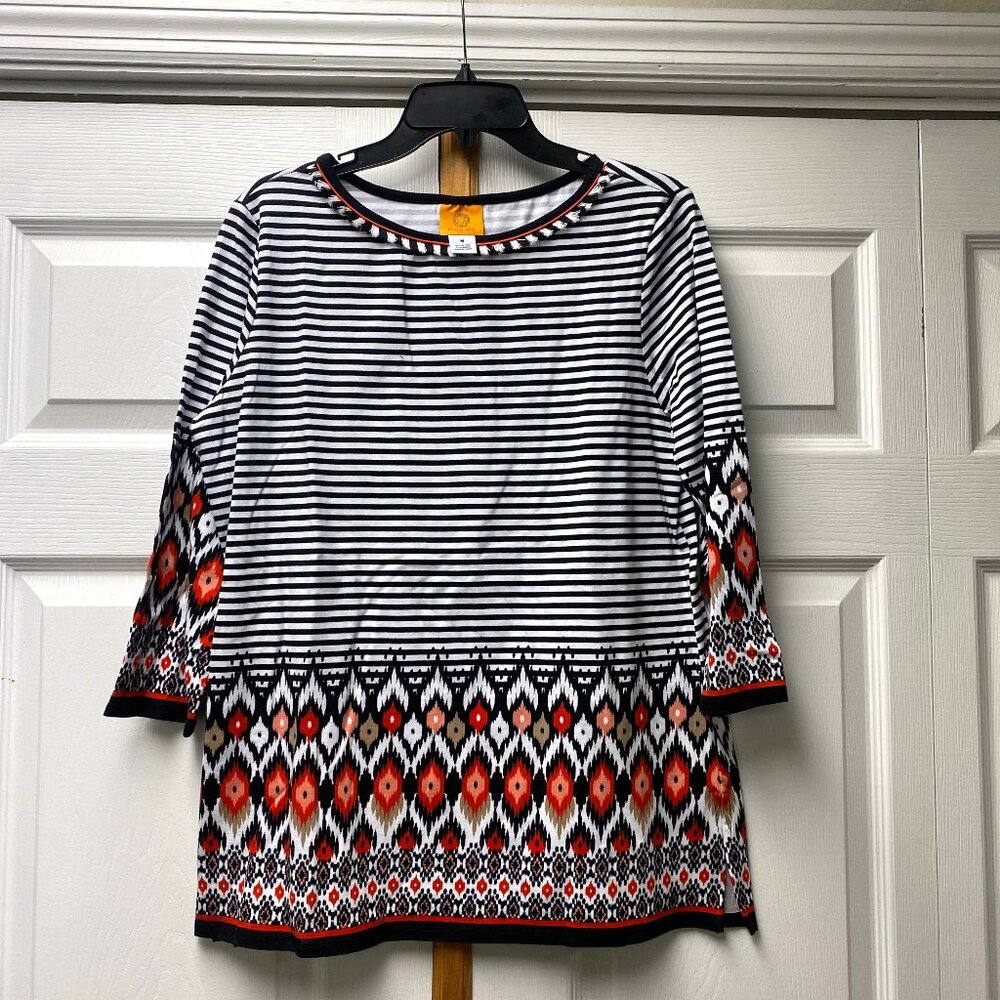Ruby Rd Black/White Tunic Top w/Aztec Print - Sz M
